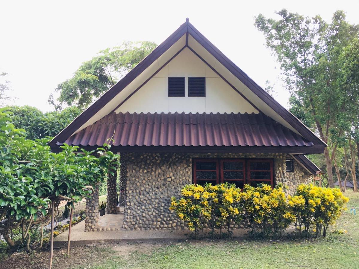 Nan Waterside Hong Bon Nern住宿加早餐旅馆 外观 照片