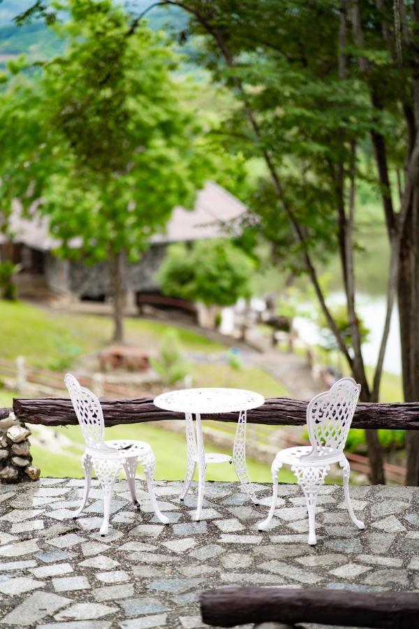 Nan Waterside Hong Bon Nern住宿加早餐旅馆 外观 照片